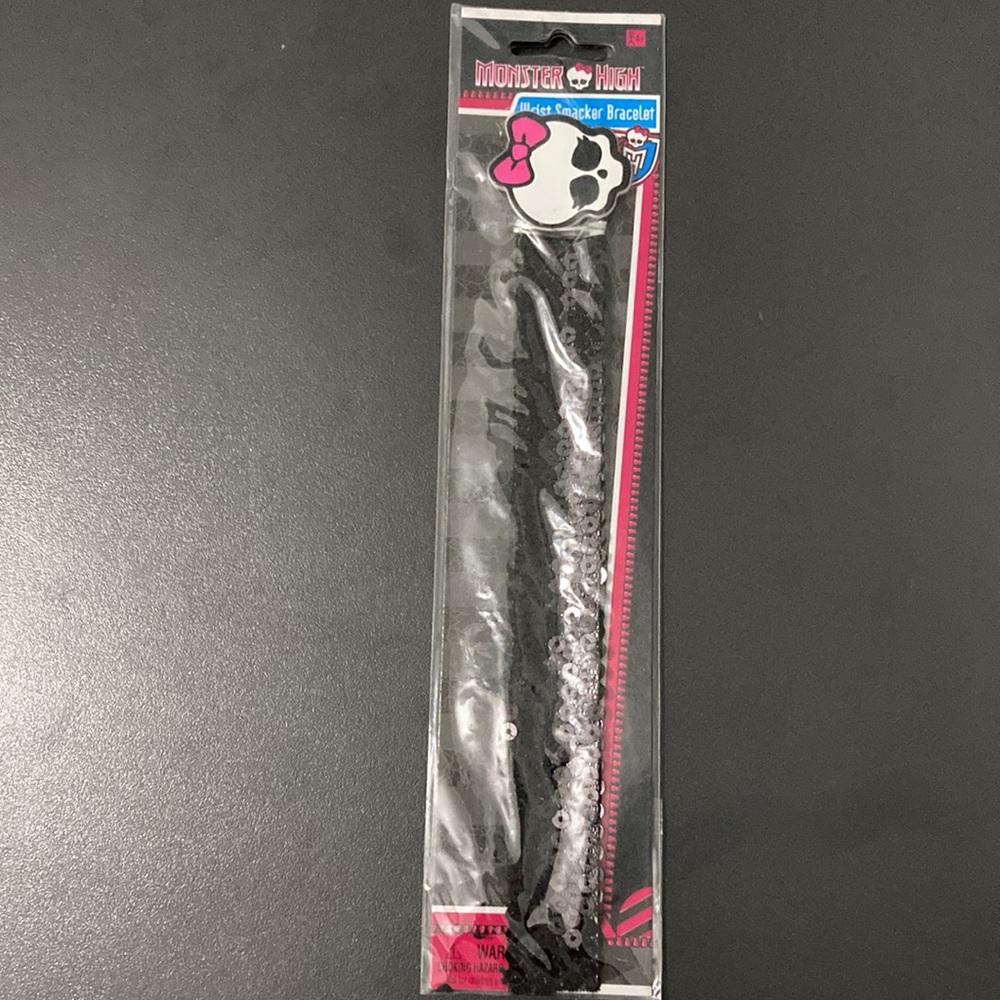 Monster High - Picture 5 of 10